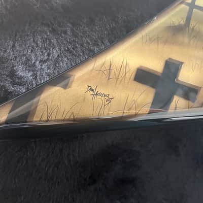 Jackson Custom Shop KV2 King V Dan Lawrence Signed Custom Graveyard Art 2005 image 5