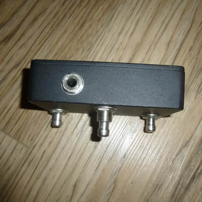 Analog Endeavors Aux Switch 2016 image 4