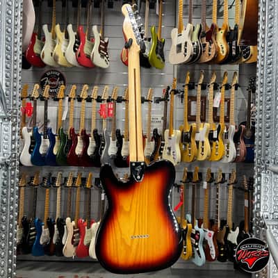 Fender   Classic Series 72 Telecaster Thinline Sunburst image 7