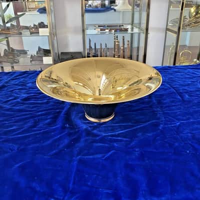 New Alexander 1103/1106 "Soldered, Lot 0.5" Detachable French Horn Bell Flare in Yellow Brass, Lacquered image 6