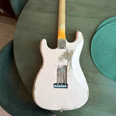 Fender Custom Shop '61 Reissue Stratocaster Relic image 3