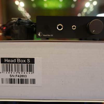 Pro-Ject Head Box S2 Headphone Amplifier - Black - Mint image 2