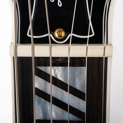 Gibson Les Paul Modern Supreme Trans Ebony Burst, Translucent Ebony Burst | Demo image 10