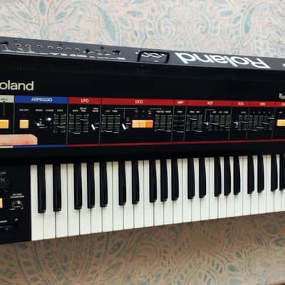 Roland Juno-60 61-Key Polyphonic Synthesizer 1982 - 1984 - Black
