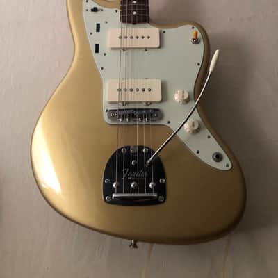 2008 Aztec Gold Fender American Vintage "Thin Skin" '62 Jazzmaster image 3