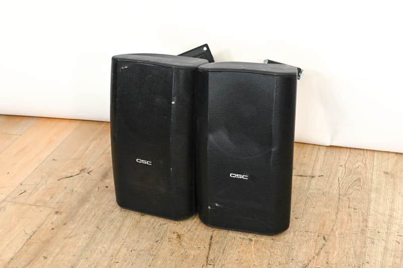 QSC AD-S82 8" Two-Way Surface Mount Loudspeaker (PAIR) CG01MBJ image 1