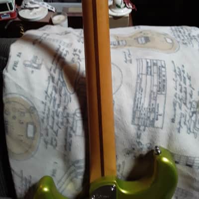 Fender American Ultra II Stratocaster with Maple Fretboard 2024 - Present - Solar Flare image 9
