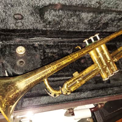 Yamaha YTR-232 Trumpet image 2