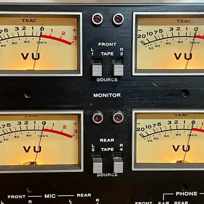 TEAC A-2340 1/4" 4-Track Reel to Reel Tape Recorder 1970s - Silver image 9