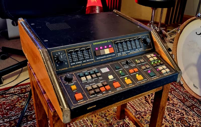 Godwin 32P Drummaker Sisme - Rare Italian Drum Machine / Synth / Groovebox - Worldwide Shipping - Serviced-Roland Korg Oberheim image 1
