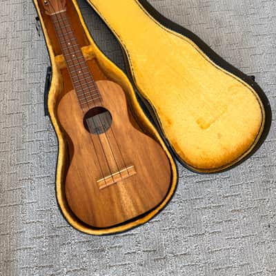 Kamaka HF-2 Concert Tiki Model Ukulele 1971 image 19