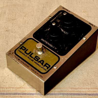 Electro-Harmonix Pulsar Tremolo / Pulse Modulator 1978 image 5