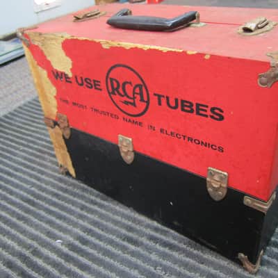 Vintage RCA Tube Caddy/Service Case Vintage 1950s, USA, Very cool, Functional, Fair Condition, Mojo 1950s Red/Black image 3