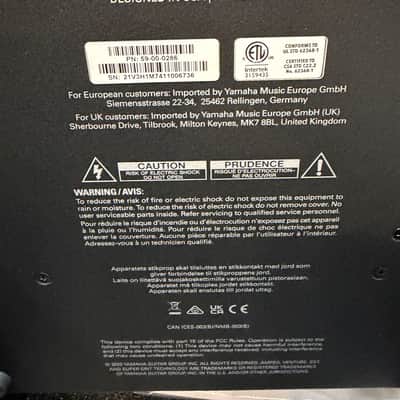 Ampeg Venture V3 300-Watt Bass Amp Head 2023 Customer Returned Product, Original packaging! image 11