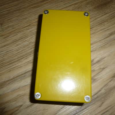 Walrus Audio Iron Horse 2012 - 2016 - Yellow image 3