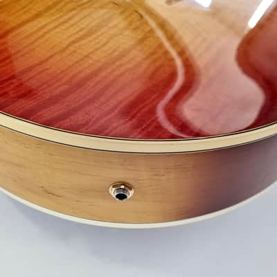 Gibson Super 400CES Sunburst 1972 image 23