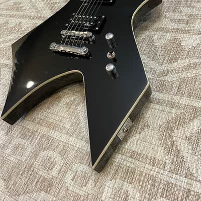 B.C. Rich Warlock Revenge Onyx Widow Headstock w/Original Hardshell Case image 3