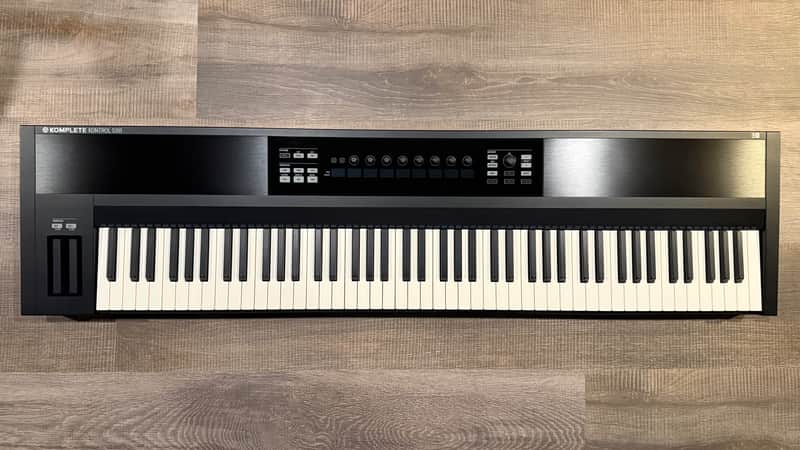 Native Instruments Komplete Kontrol S88 Keyboard W/ included Roland DP-10 Pedal image 1