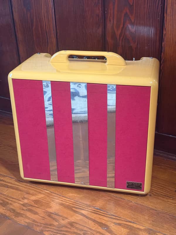 Fender Blues Junior III "Butterscotch Woody" FSR Limited Edition 15-Watt 1x12" Guitar Combo 2013 - 2014 - Butterscotch Blonde image 1