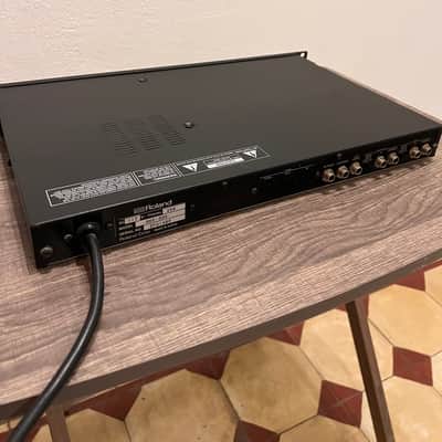 Roland SDE-330 Dimensional Space Delay – Vintage Stereo Rack Delay – Excellent Condition imagen 3