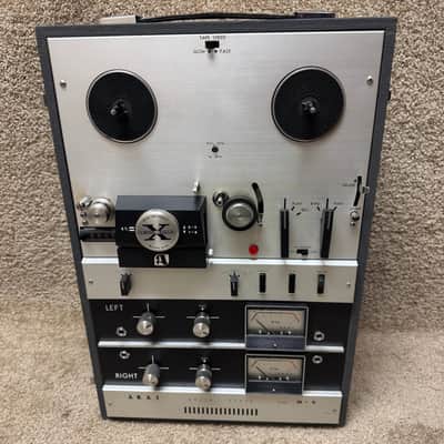 Akai M-9 Stereo Reel-to-Reel 1/4 inch Tape Recorder Machine image 2