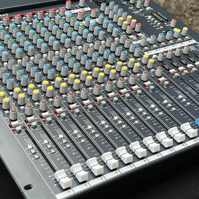 Allen & Heath MixWizard WZ4 14:4:2 14-Input 4-Group Mixer 2014 - Present - Blue image 7