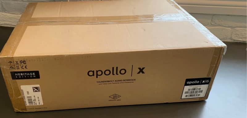 Universal Audio Apollo x16 Thunderbolt 3 Audio Interface - New image 1