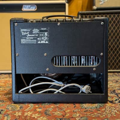 Fender Blues Junior III 15-Watt 1x12" Guitar Combo 2010 - 2017 - Black image 6