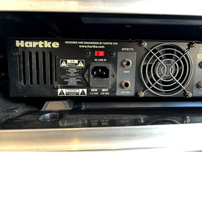 Hartke LH1000 - Bass Amplifier - Black - Good w/ rack-mounted in flight case image 7