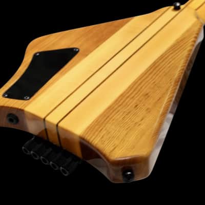 Bootlegger Guitar Ace 5 String Honey Gloss Short Scale 30 “ Headless Bass image 8