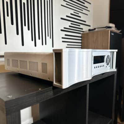 Theta Digital Generation VIII DAC / Digital Signal Processor -Silver image 5
