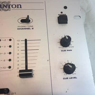 Stanton ESM-11 Stereo Preamp Mixer for DJ Two Turntable Inputs and Fader Feature image 5