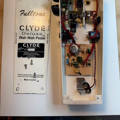 Fulltone Clyde Deluxe Wah 2004 - Present - White Guitar Pedal Boutique image 6