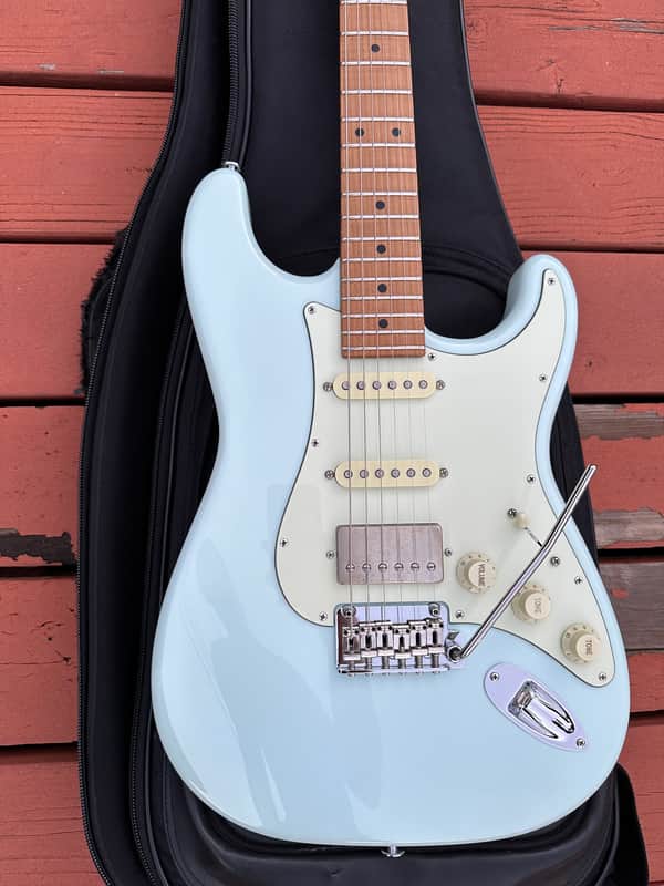Suhr Classic S Select 2020 - Sonic Blue image 1