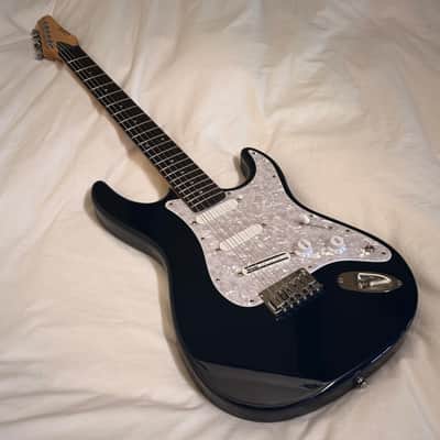 Carvin Bolt SSS Hardtail - Custom Shop Strat Killer - Made in USA - Midnight Blue Metallic - Noiseless Pickups - SS Frets- Free Pro Setup image 14