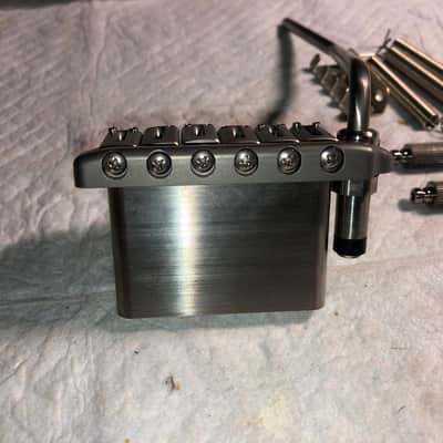Hantug Titanium  V2 tremolo bridge- Brand New 54mm Spc. image 3