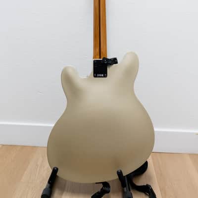 Fender Tom DeLonge Starcaster image 7