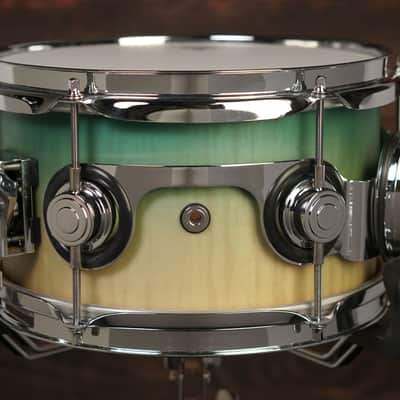 DW 6x10" Collector's Series Snare Drum - Candy Blue Azure Burst over Mapa Burl Exotic Veneer - Carl Allen image 3