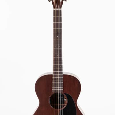 Martin 0-10E Retro Jason Isbell Signature - Natural image 11