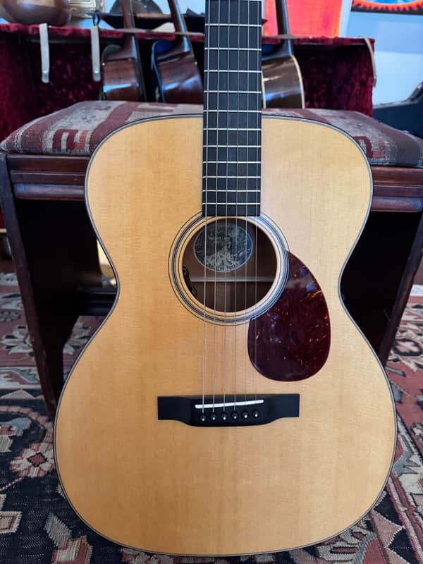 Collings OM-1JL 2025 - Natural image 1