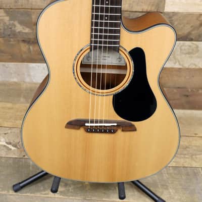 Alvarez - AF30CE Natural image 2