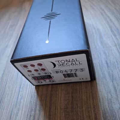 Chase Bliss Audio Tonal Recall RKM Red Knob Mod Analog Delay 2017 - 2018 - Graphic with Red Knobs image 9