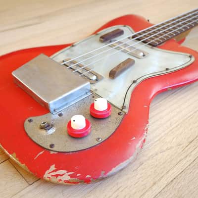 1965 Danelectro Coral Deluxe Vintage Electric Bass Guitar Fiesta Red Full Scale image 7