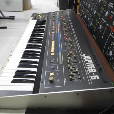 Roland Jupiter 6 with Europa upgrade and flightcase, just serviced! image 7