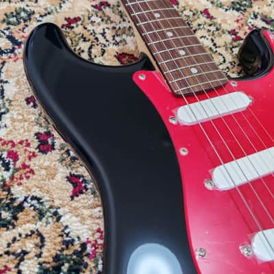 *NEW OLD STOCK* 2010 Fender Japan Disney Official Mickey Mouse Stratocaster ST-Mickey D-120, 1 of 100, MIJ image 12