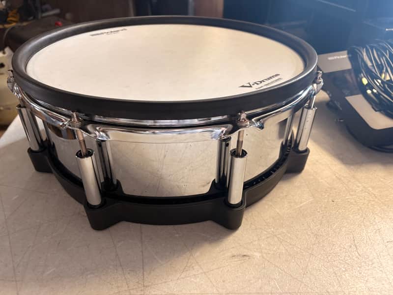 Roland PD-140DS V-Pad 14" Mesh Snare Drum Pad- Chrome/Black image 1