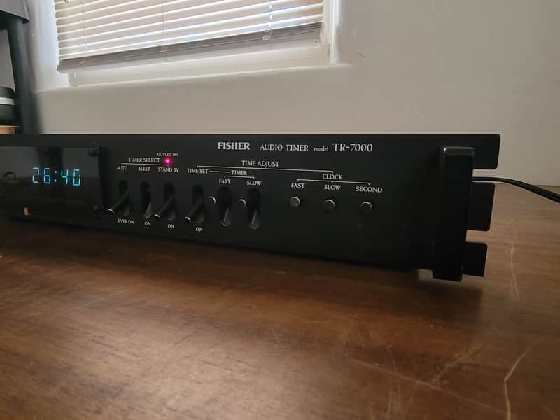 Vintage Fisher TR-7000 Audio Timer Rack Mount Hi-Fi Component Working Fluorescent Display image 1