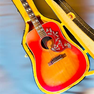 Gibson Hummingbird 1967 Cherry Sunburst image 1