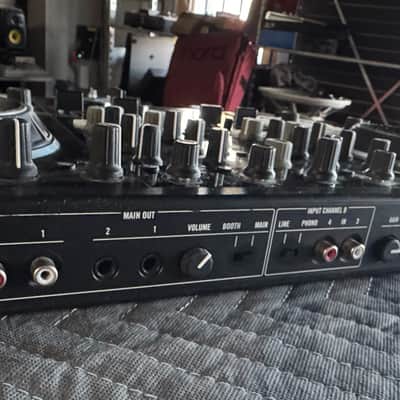 Native Instruments Traktor Kontrol S4 (MK1) — Fully Serviced / Cleaned / Working Great image 4