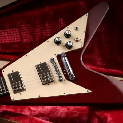 2001 Gibson USA Flying V Cherry Red Fishman Fluence Pickups image 9